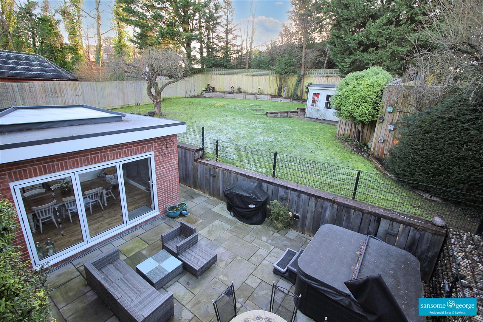 Westridge Avenue, Purley On Thames, Reading